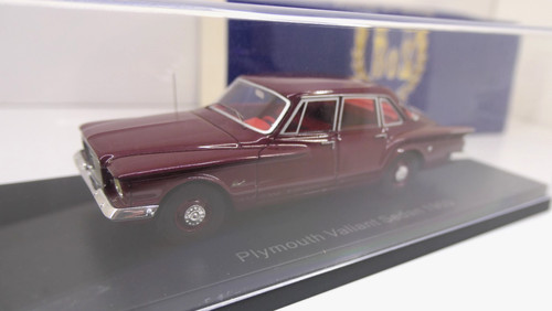 Bos plymouth valiant - bos, 1:43