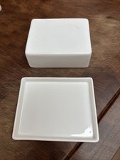 Butterdose groß, weiß, DEPOT, Porzellan, spülmaschinenfest, 16,5 x 13,5 x 6,5 cm