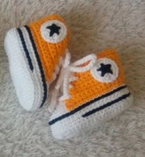 Babyschuhe gehäkelt converse - babyschuhe,
