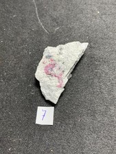 Bixbit, roter Beryll, Ruby