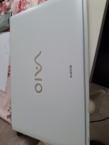 Sony vaio laptop - 15", core