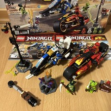 LEGO NINJAGO 70667 – Kais Klingen-Bike & Zanes Schneemobil 