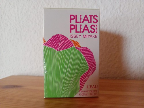Issey miyake pleats - miyake, please