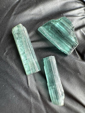 Drei Top Blauer Turmalin Indigolith Natur Kristall Wüchse Qualität 9 Karat