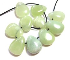 Trommelstein gebohrt Serpentin grün 500 g