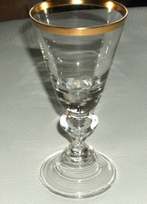 Antikes kelchglas mit - kelchglas,