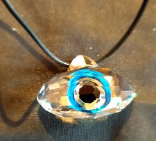 Anhänger mit Kette magisches