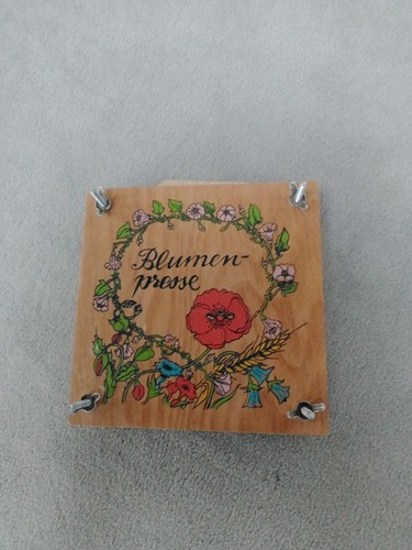 Blumenpresse holz 18x18 cm - blumenpresse,,