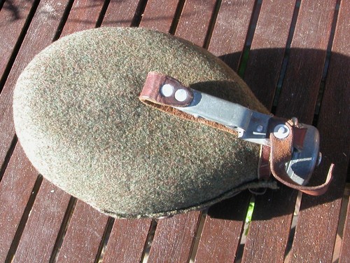 Feldflasche mit filzbezug - 2.wk,