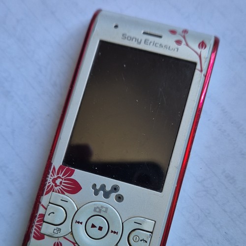 Sony ericsson walkman slider - ericsson,