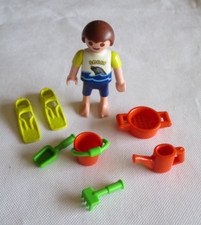 16388 - Playmobil aus Set 3660 Strandkorb Kind Junge mit Sandspielzeug Flossen