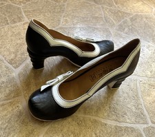 Tiggers Pumps Gr.41 (40)  Schwarz