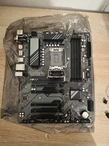 Gigabyte b760 ds3h atx - gigabyte, ax