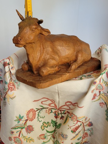 Handgeschnitzte holzfigur - handgeschnitzte,