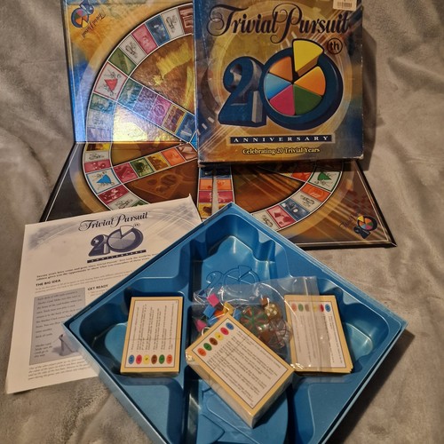 Trivial pursuit 20th - trivial,