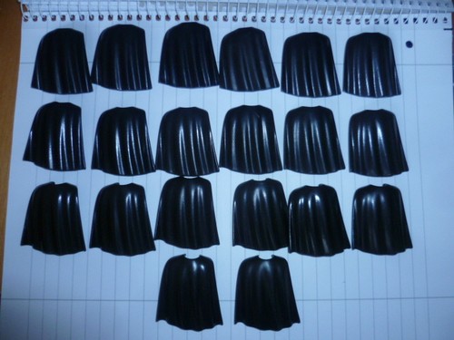 Schwarze playmobil umhänge - 20,