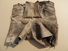 alte LEDERHOSE abgetragene speckige Hose ohne HOSENTRÄGER
