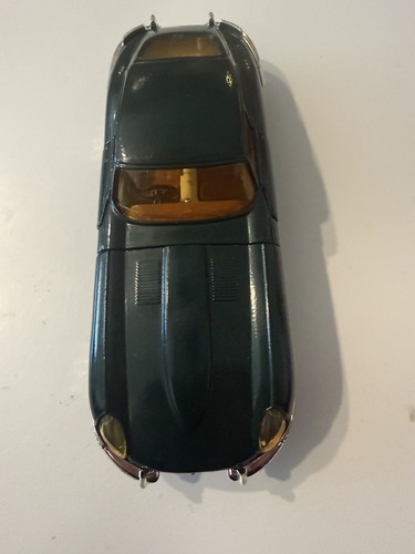 Jaguar type - jaguar, e