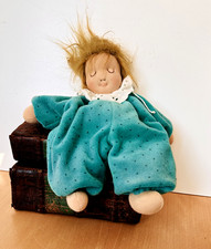 Rothaariges Puppenmädchen