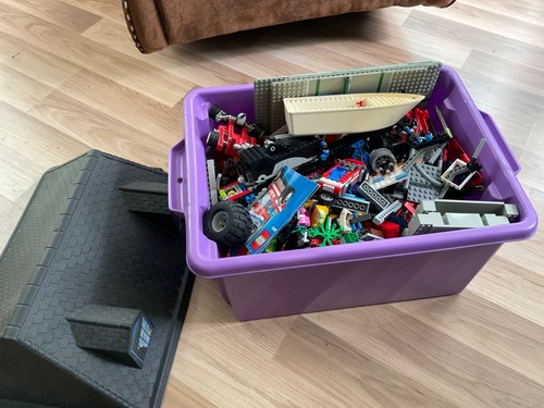 Lego konvolut in box - 8, kg