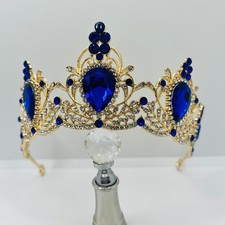 Diadem Krone in Gold mit Blau Weiße Strasssteinen
