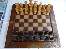 Schach Brett Spiel mit großen Holzfiguren bis 13cm ( König ) in Schubladen.  ALT