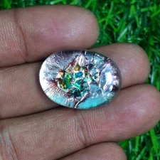 Schöner zweifarbiger Stein