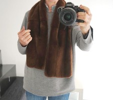 Großer hochwertiger Nerzschal aus gerupftem Nerz braun absolut neuwertig