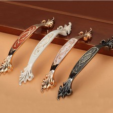 Retro Küche - Möbelgriffe