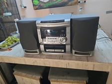 Universum VTC-CD4099 Hi-Fi anlage 3 CD mit lautssprecher