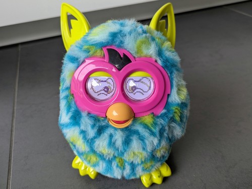 Hasbro furby boom peacock - furby,