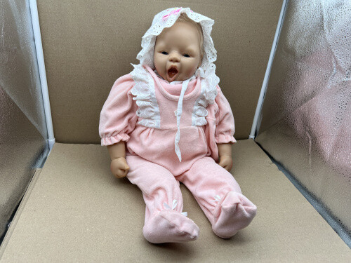 Evelyn leman künstlerpuppe - evelyn,