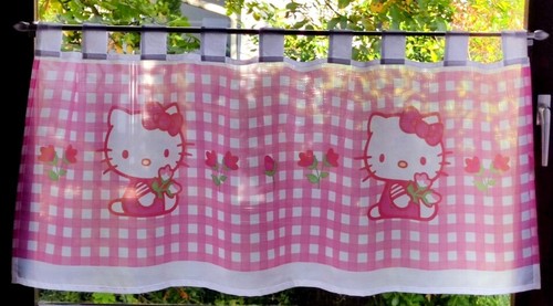 Hello kitty - -,