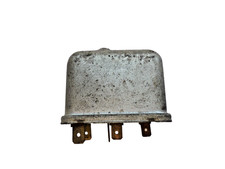 Relais Bosch 0 332 616 020 6V