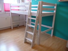 Infans Mittelhoher Unterbau mit Schrägleiter