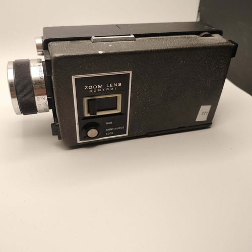 Kodak m18 instamatic super - kodak,