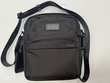Tumi alpha black messenger bag - tumi,