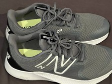 new balance Sportschuh