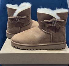 UGG JACKEE KNOT SPARKLE BOW