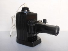 alter Projektor Bildwerfer Filmbetrachter altes Filmgerät Pouva Magica DDR