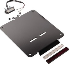 Nummernschildunterlage Aluminium mit e-geprüfter Beleuchtung und Reflektor