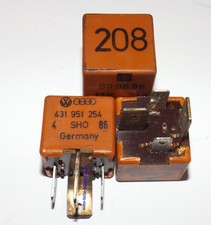 Relais 208 Arbeitsstrom  AUDI  431951254 - 70A  Arbeits Relais Elektrolüfter
