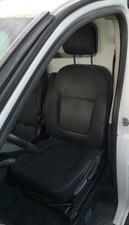 Renault Trafic III Sitz Links