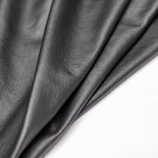 POLSTERLEDER Schwarz