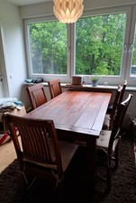 Esstisch mit 6 Stühlen +