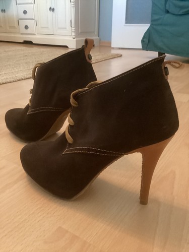 Dunklebraune ankle booties aus - dunklebraune,