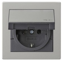 Gira Edelstahl Steckdose KomplettSet Klappsteckdose + 1fach Rahmen + IP44 Dicht.
