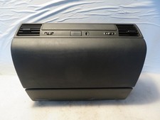 BMW E36 Handschuhfach in Schwarz , Bj. 1998 (Beifahrerseite). 51.16-8153013