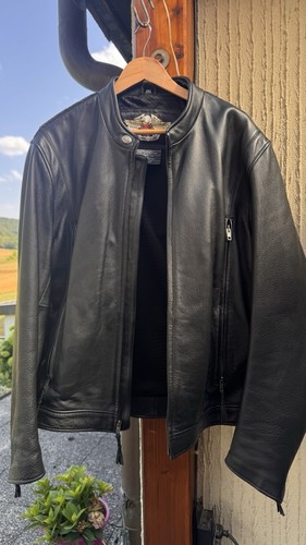 Bikerjacke