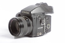 Contax 645 SET mit Zeiss Planar 2/80 T* + AE Finder + Rollfilmmagazin MFB-1